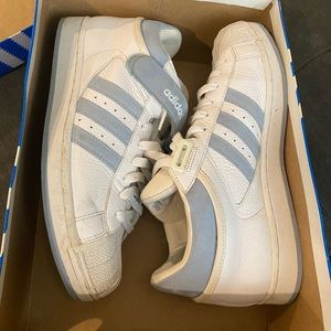 Men’s Vintage Retro Adidas ProShell wht/Lt blue Sneakers Size 9.5